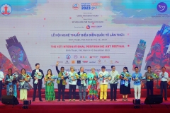 be-mac-le-hoi-nghe-thuat-bieu-dien-quoc-te-lan-thu-nhat-nam-2023-smartgroupvietnam.com